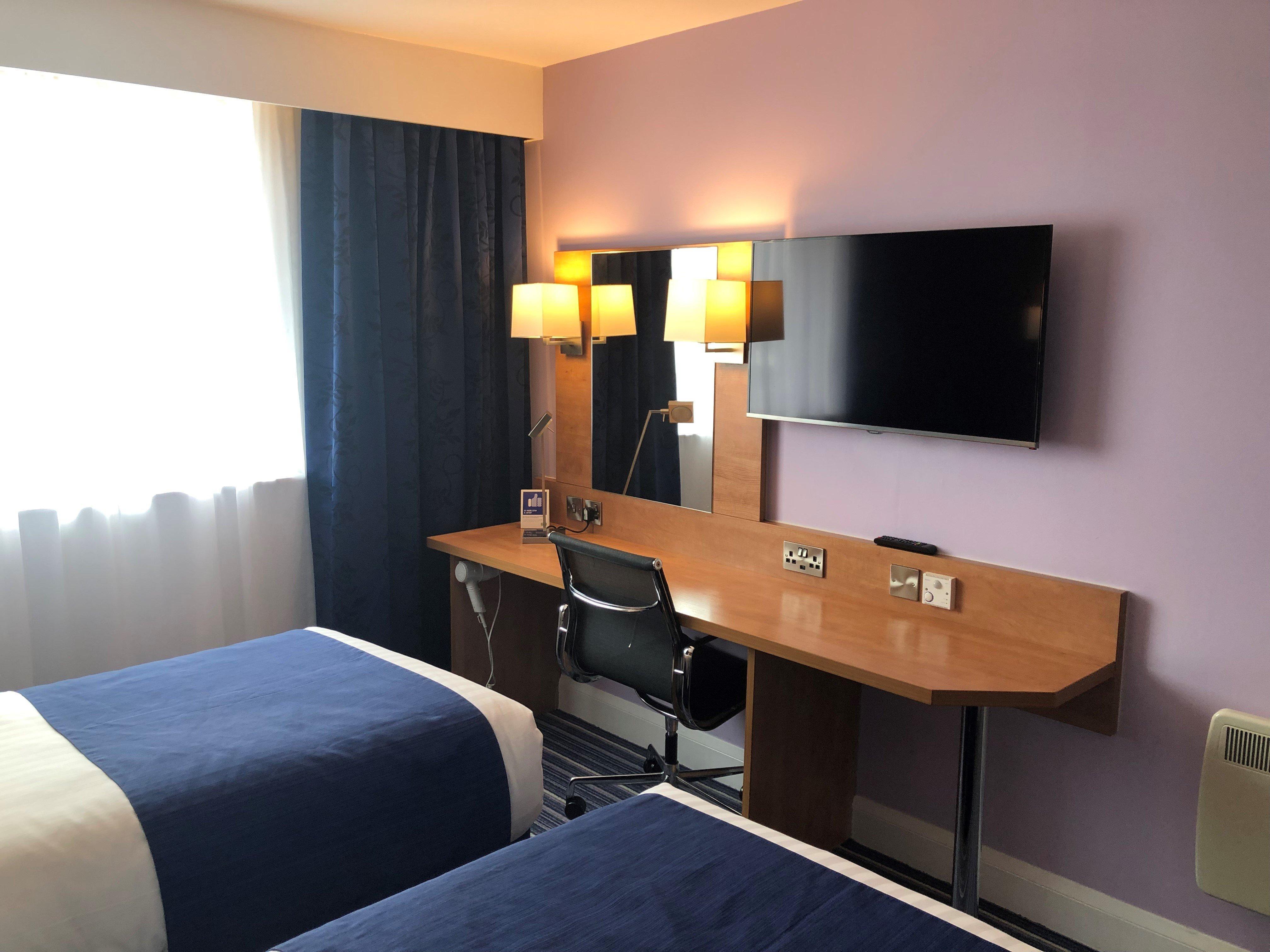 Holiday Inn Express Nuneaton By Ihg Eksteriør bilde