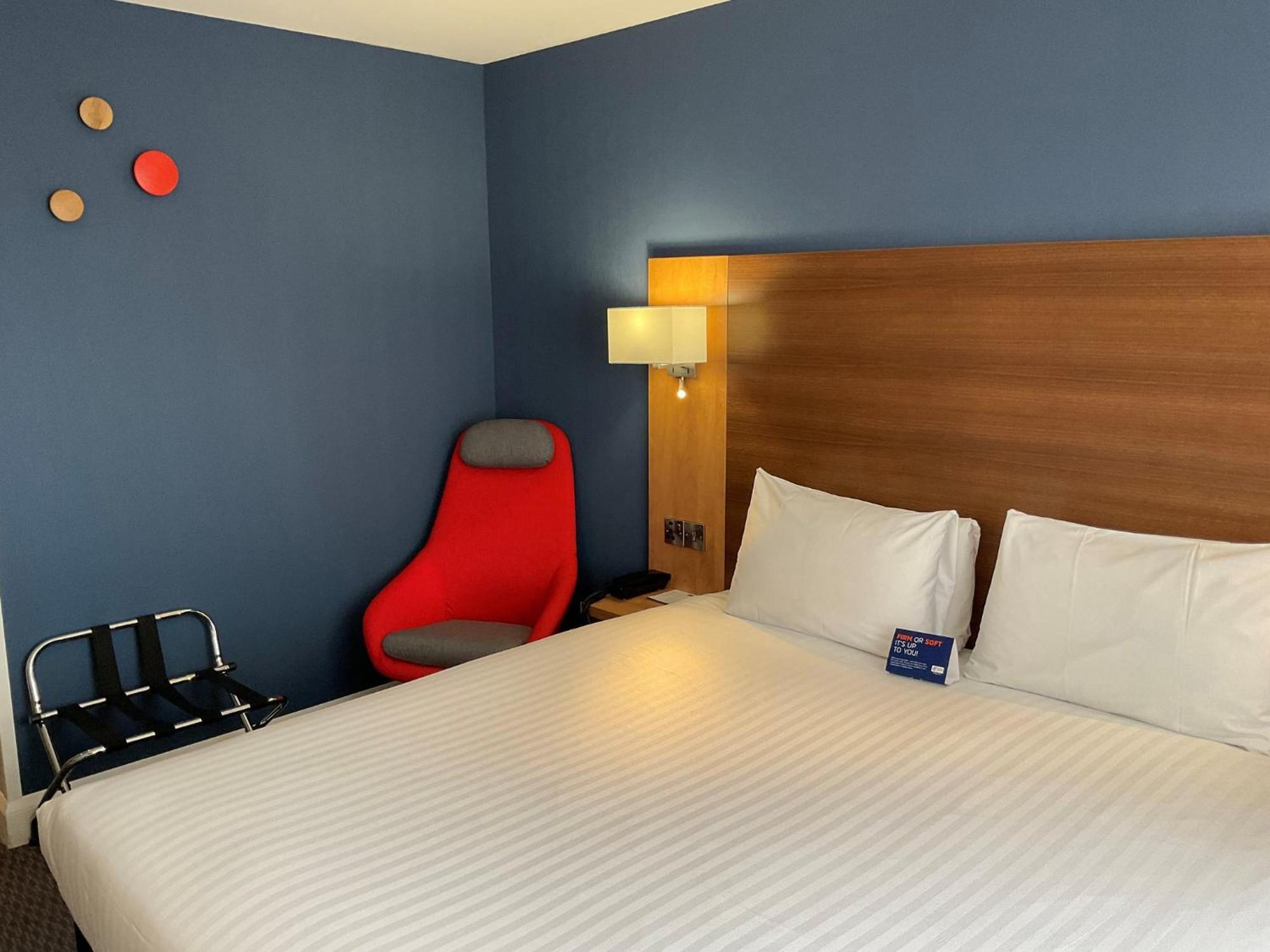 Holiday Inn Express Nuneaton By Ihg Eksteriør bilde