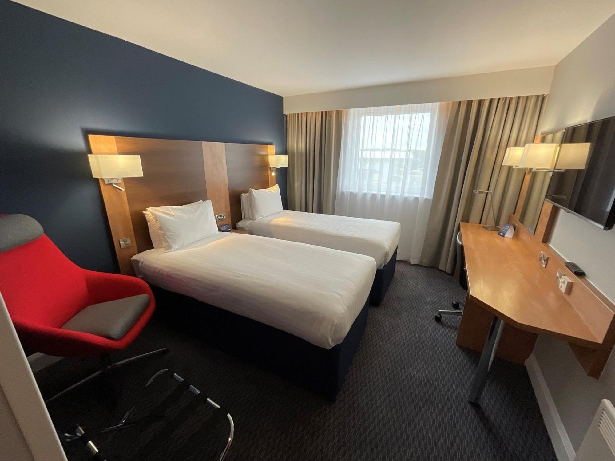 Holiday Inn Express Nuneaton By Ihg Eksteriør bilde
