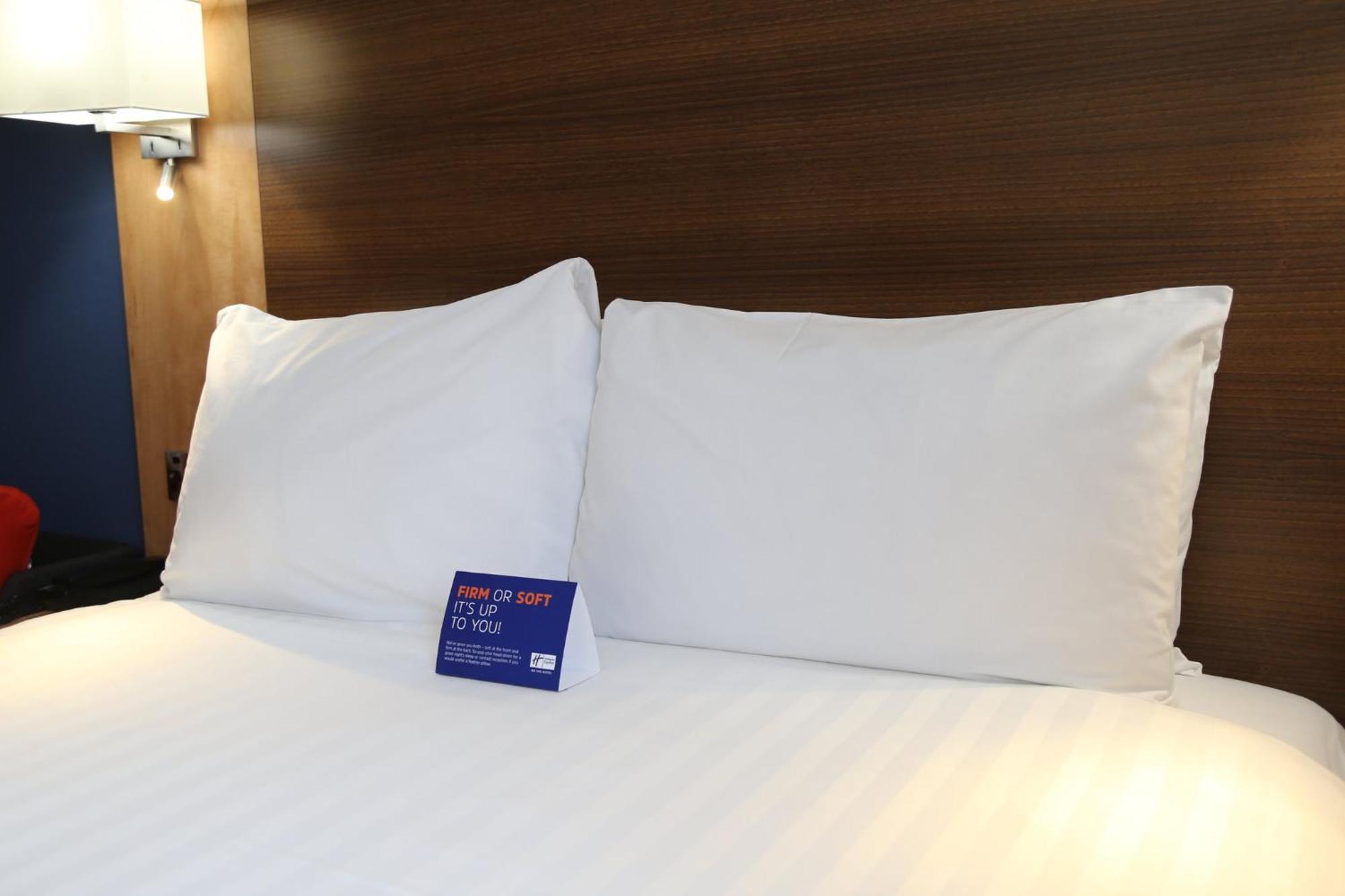 Holiday Inn Express Nuneaton By Ihg Eksteriør bilde