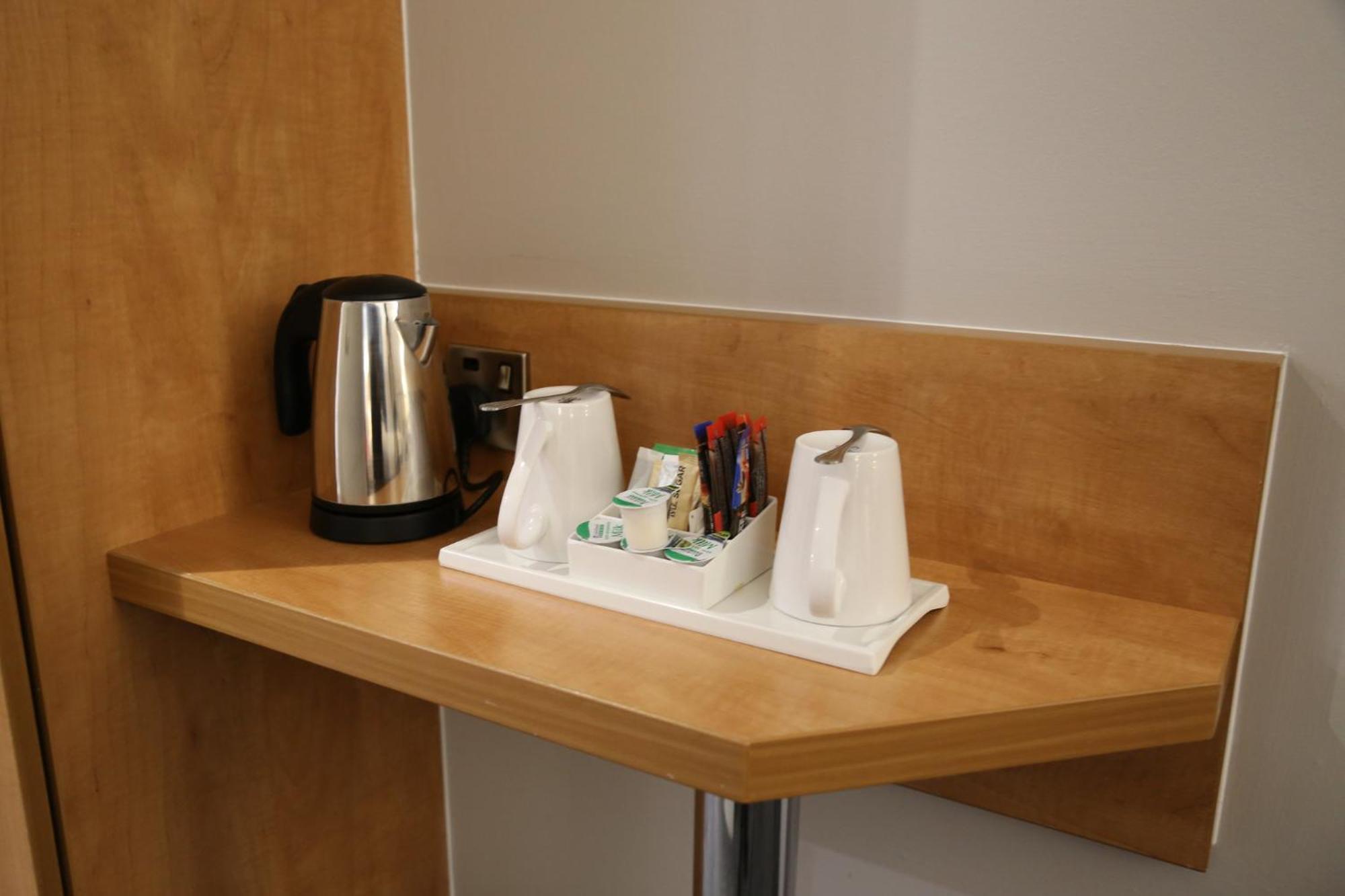 Holiday Inn Express Nuneaton By Ihg Eksteriør bilde