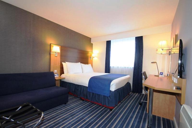 Holiday Inn Express Nuneaton By Ihg Eksteriør bilde